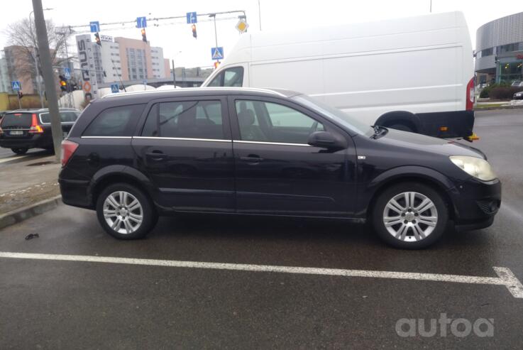 Opel Astra H [restyling]