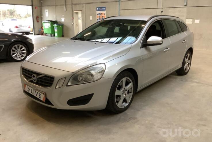Volvo V60 1 generation wagon