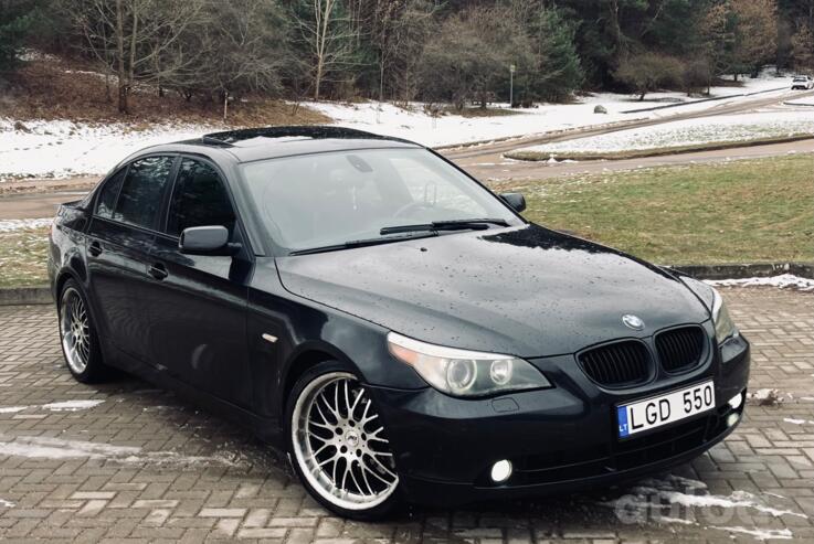 BMW 5 Series E60/E61 Sedan