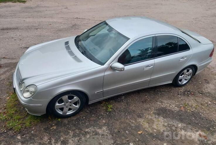 Mercedes-Benz E-Class W211 Sedan