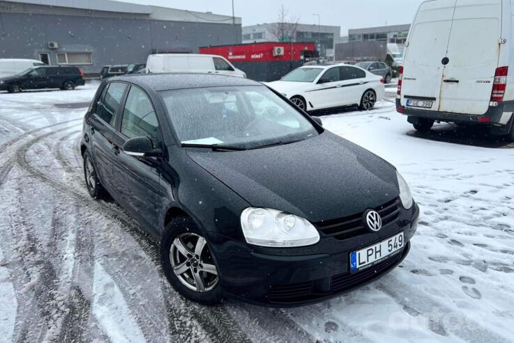 Volkswagen Golf 5 generation Hatchback 5-doors