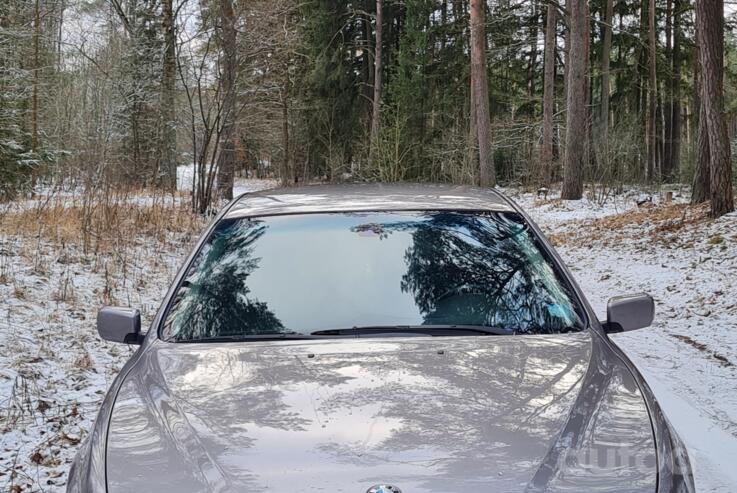 BMW 5 Series E39 Sedan 4-doors