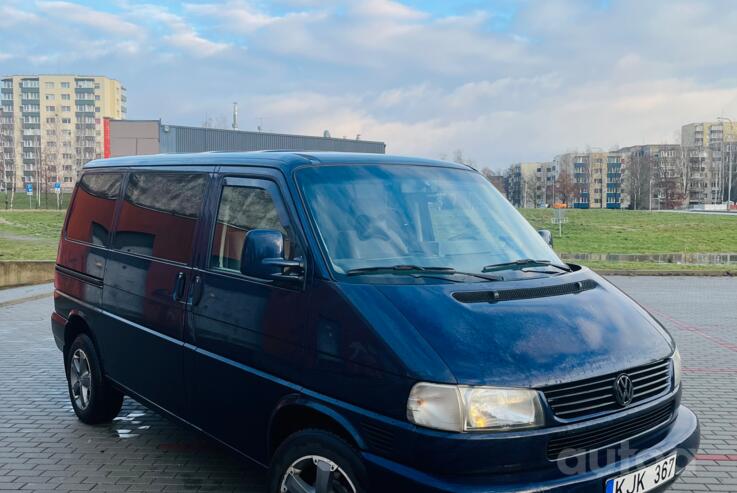 Volkswagen Multivan T4 Minivan