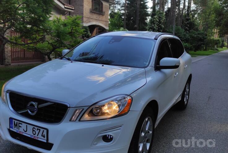 Volvo XC60 1 generation Crossover