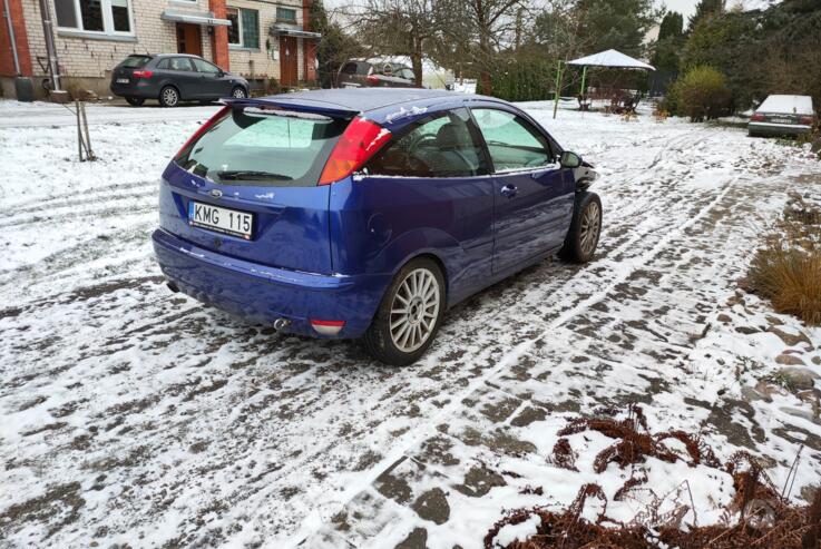 Ford Focus ST 1 generation