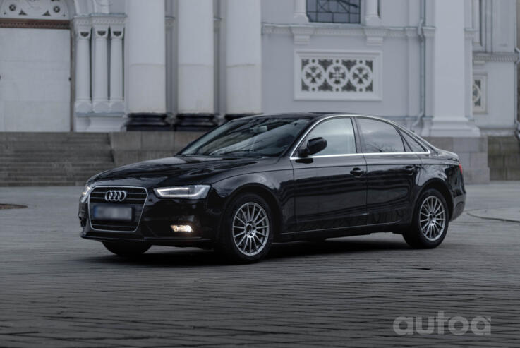 Audi A4 B8/8K Sedan 4-doors