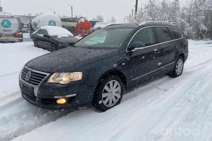 Volkswagen Passat B6 wagon 5-doors