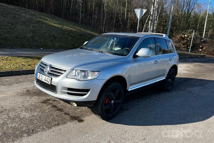 Volkswagen Touareg 1 generation [restyling] Crossover