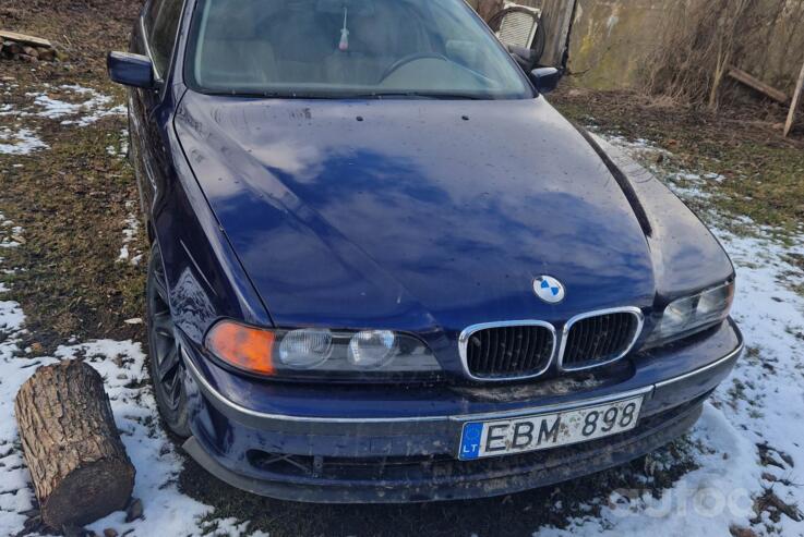 BMW 5 Series E39 Sedan 4-doors