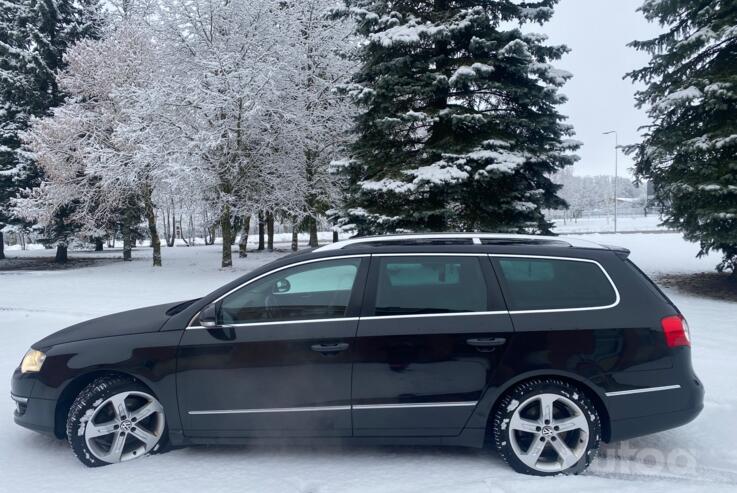 Volkswagen Passat B6 wagon 5-doors