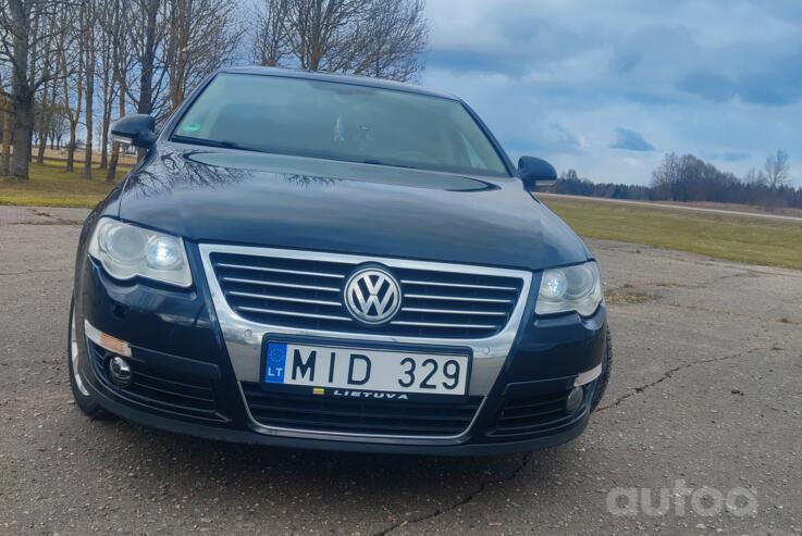 Volkswagen Passat B6 Sedan 4-doors