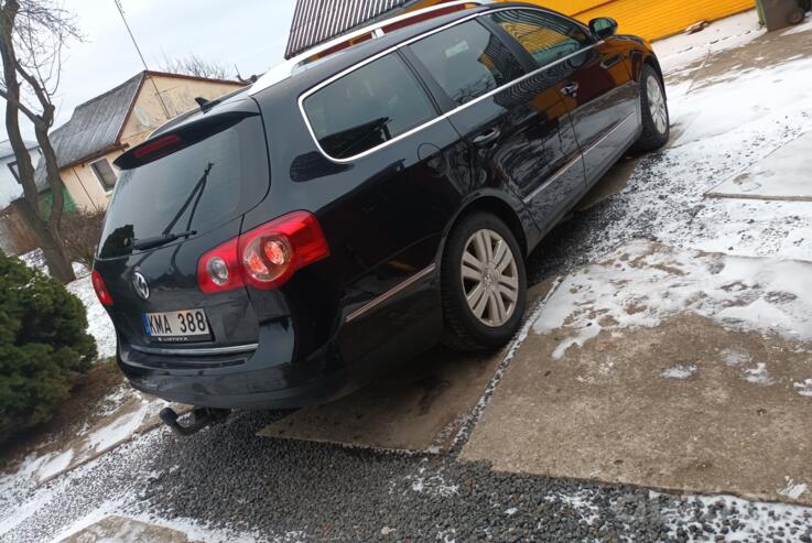 Volkswagen Passat B6 wagon 5-doors