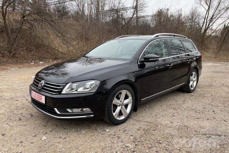 Volkswagen Passat Variant 1 generation wagon (5 doors)