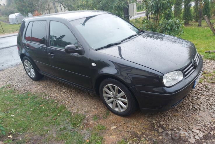 Volkswagen Golf GTI 4 generation