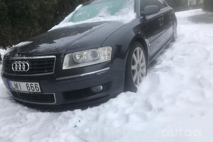 Audi A8 D3/4E Sedan