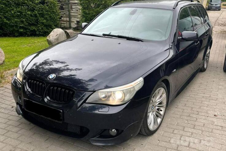 BMW 5 Series E60/E61 Touring wagon