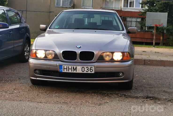 BMW 5 Series E39 Sedan 4-doors