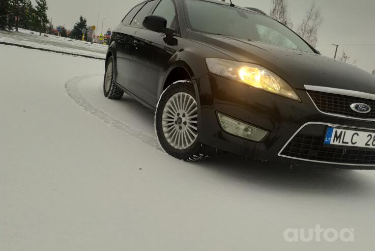 Ford Mondeo 4 generation wagon