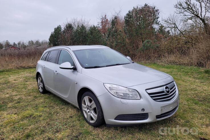 Opel Insignia A Sports Tourer wagon 5-doors