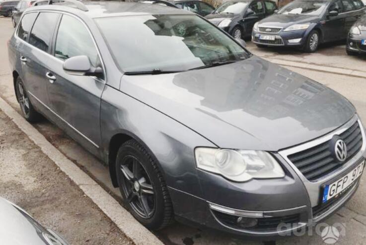 Volkswagen Passat B6 wagon 5-doors