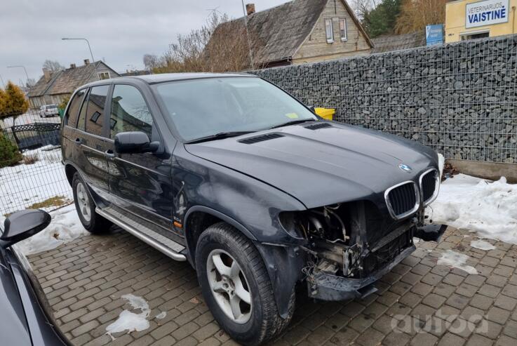 BMW X5 E53 Crossover