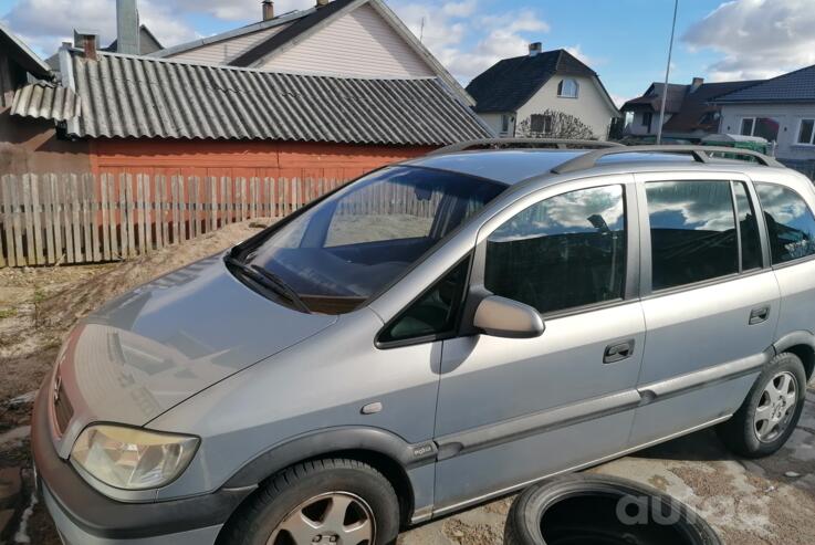 Opel Zafira A Minivan 5-doors