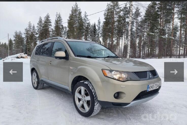 Mitsubishi Outlander 2 generation