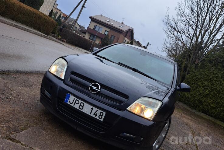 Opel Signum C Hatchback