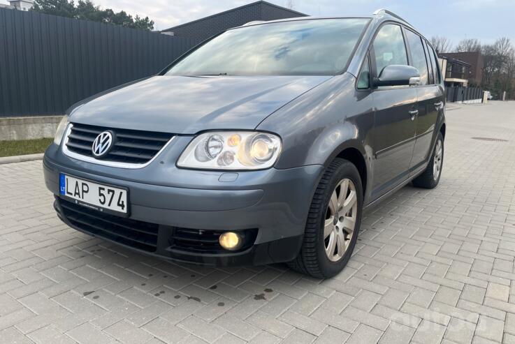 Volkswagen Touran 1 generation Minivan