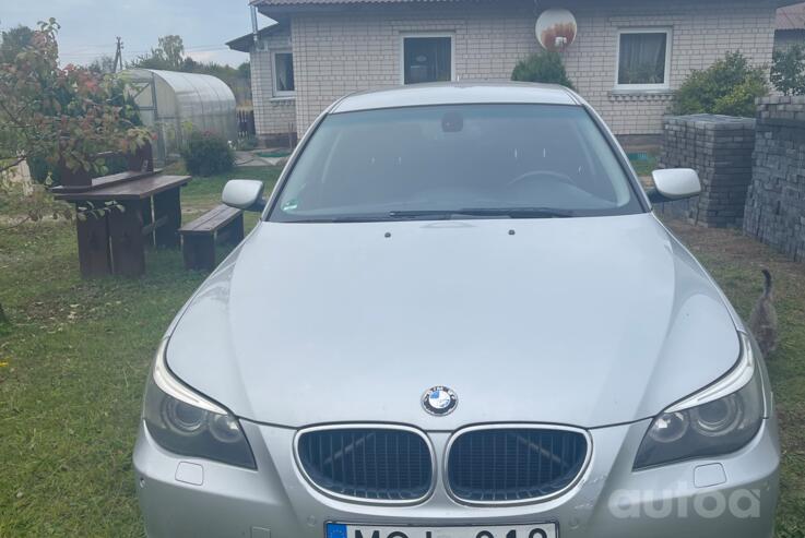 BMW 5 Series E60/E61 Touring wagon