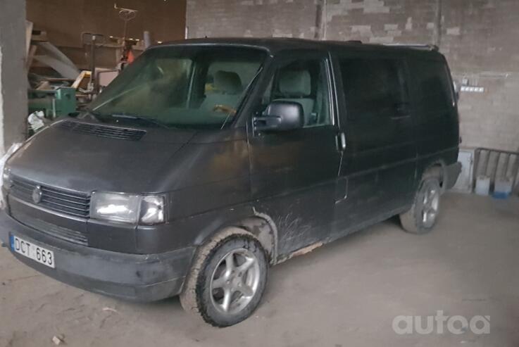 Volkswagen Transporter T4 Minivan 4-doors