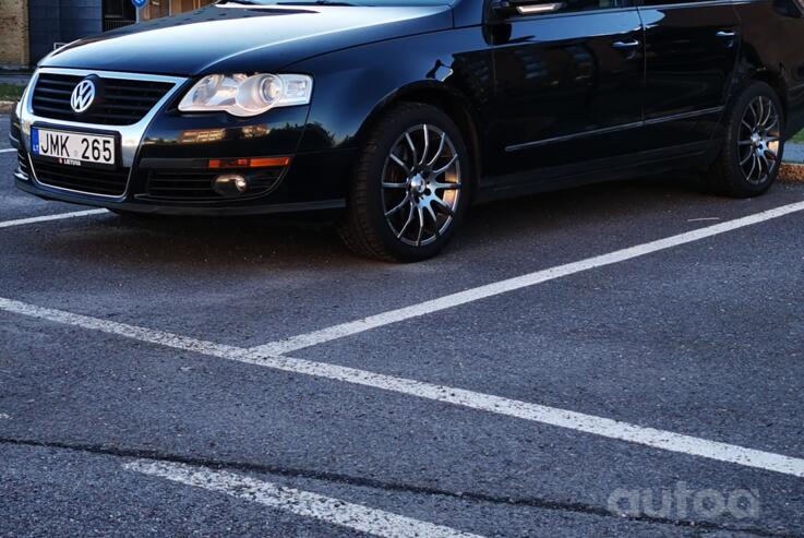 Volkswagen Passat B6 wagon 5-doors
