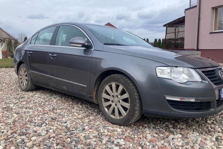 Volkswagen Passat B6 Sedan 4-doors
