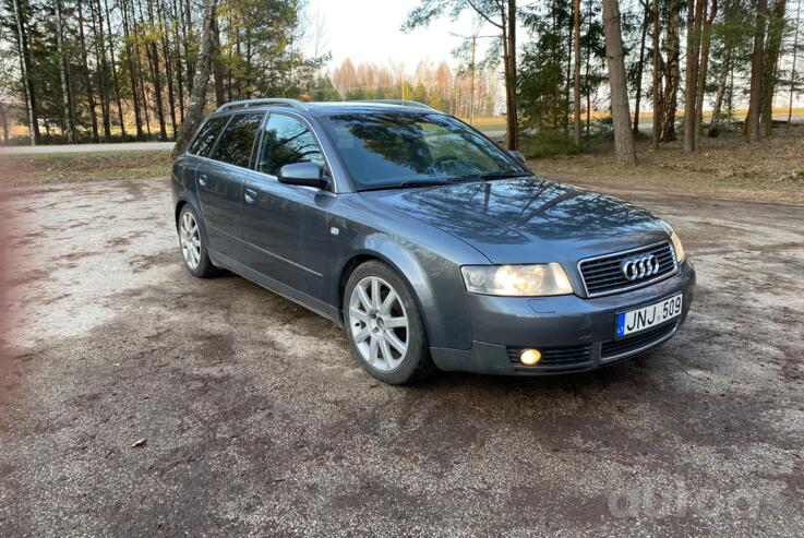Audi A4 B6 Avant wagon 5-doors
