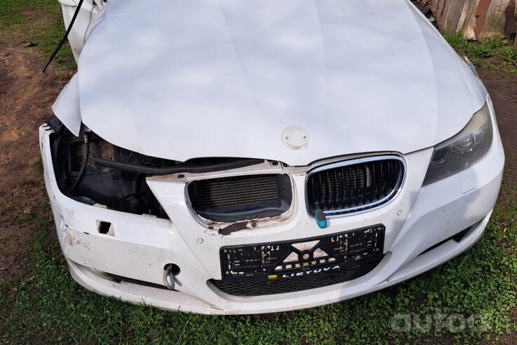 BMW 3 Series E90/E91/E92/E93 [restyling] Sedan