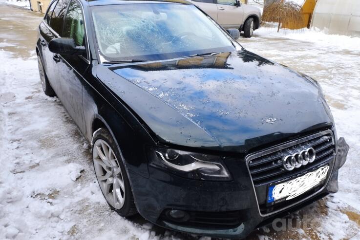 Audi A4 B8/8K wagon 5-doors