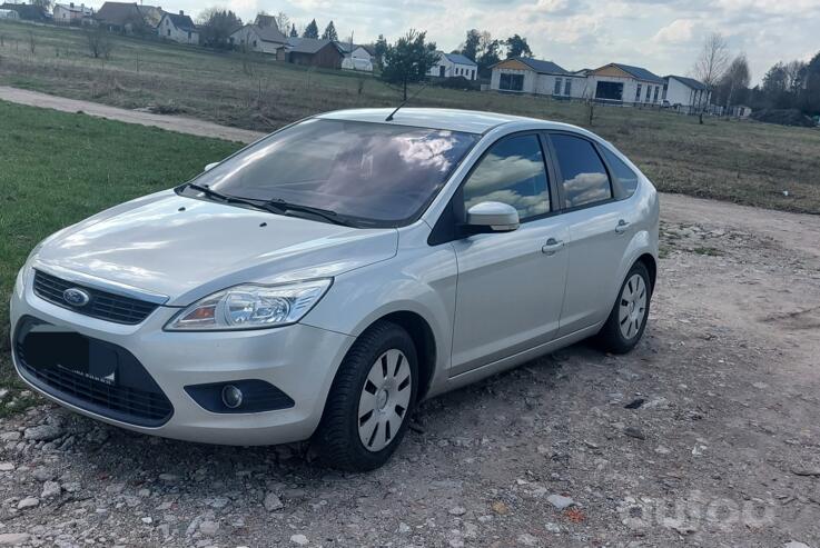 Ford Focus 3 generation Hatchback 5-doors