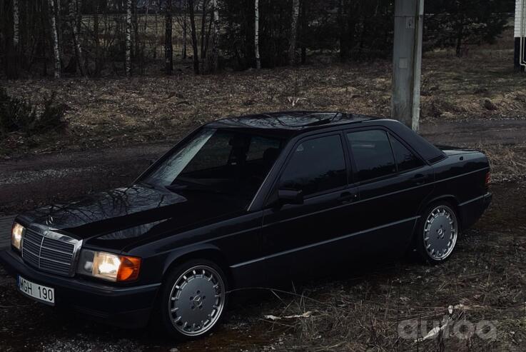 Mercedes-Benz 190 (W201) 1 generation