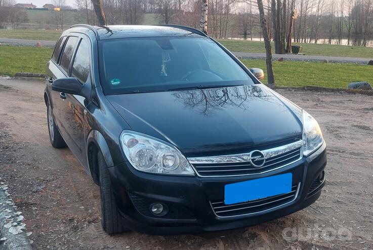 Opel Astra H [restyling]
