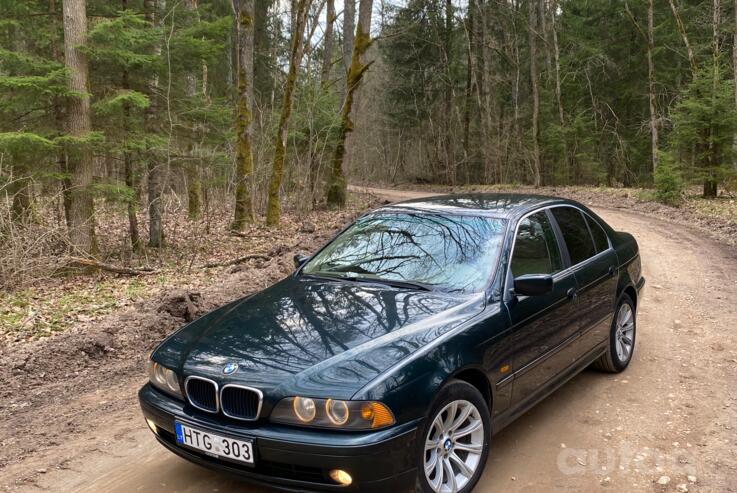 BMW 5 Series E39 Sedan 4-doors