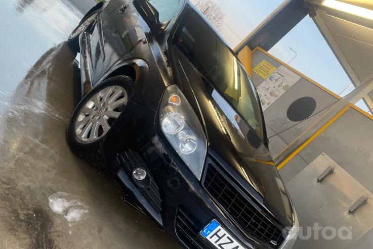 Opel Astra H Hatchback