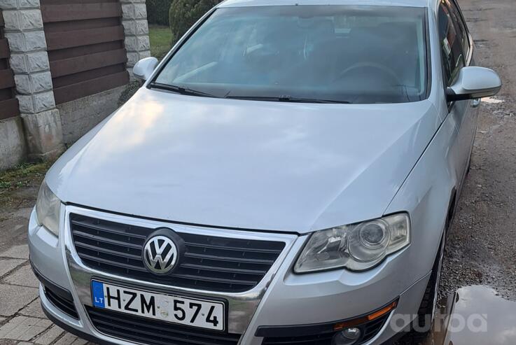 Volkswagen Passat B6 wagon 5-doors