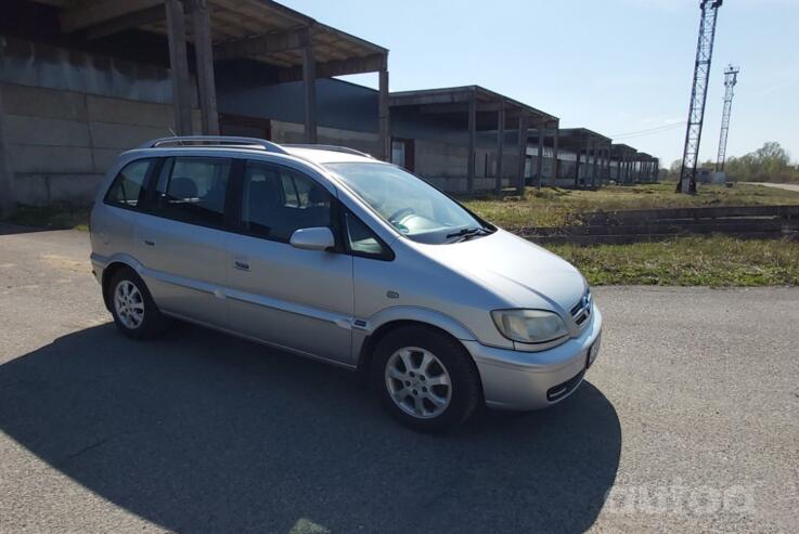 Opel Zafira A [restyling] Minivan 5-doors