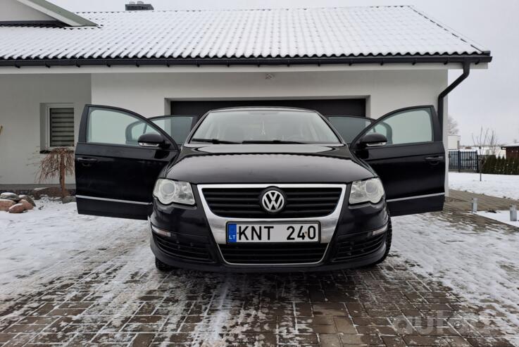 Volkswagen Passat B6 Sedan 4-doors