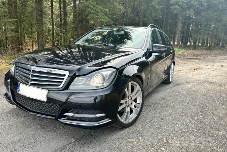 Mercedes-Benz C-Class W204/S204/C204 [restyling] wagon 5-doors