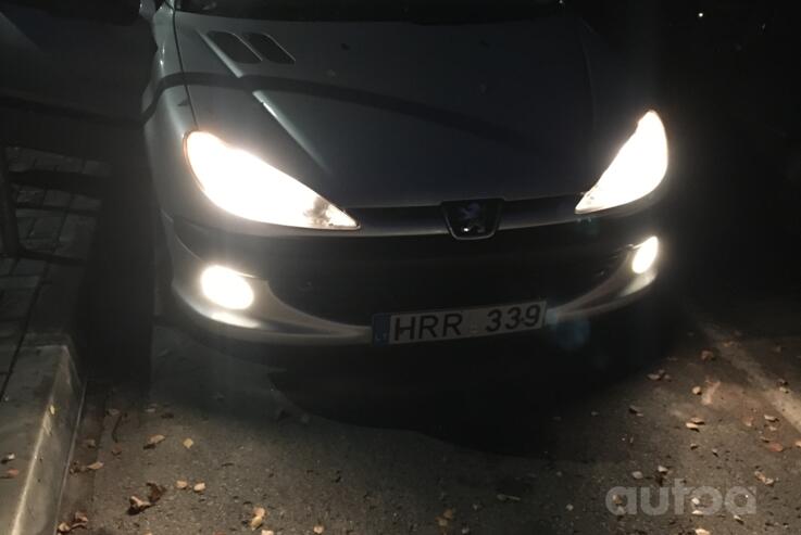 Peugeot 206 1 generation Hatchback 3-doors