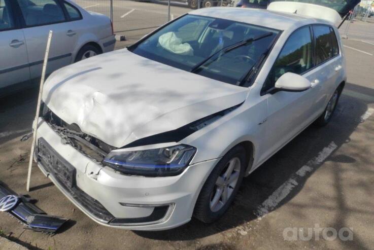 Volkswagen Golf 7 generation Hatchback 5-doors