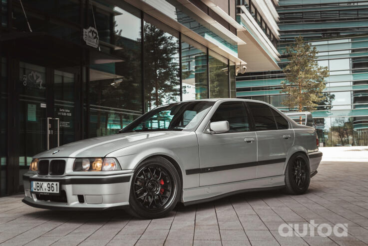 BMW 3 Series E36 Sedan