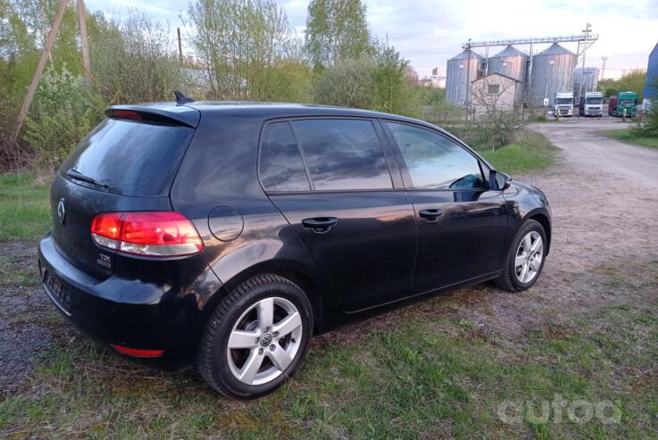 Volkswagen Golf 6 generation Hatchback 5-doors
