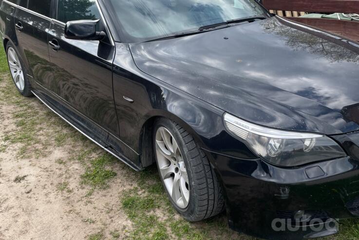 BMW 5 Series E60/E61 Touring wagon